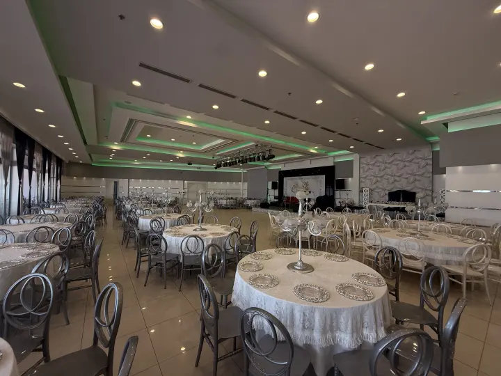 Safir Salon iç mekan görünümü