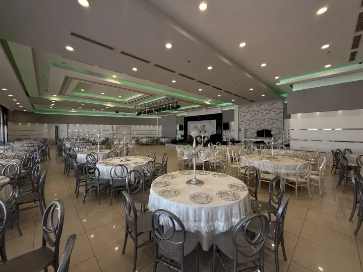 Safir Salon iç mekan görünümü