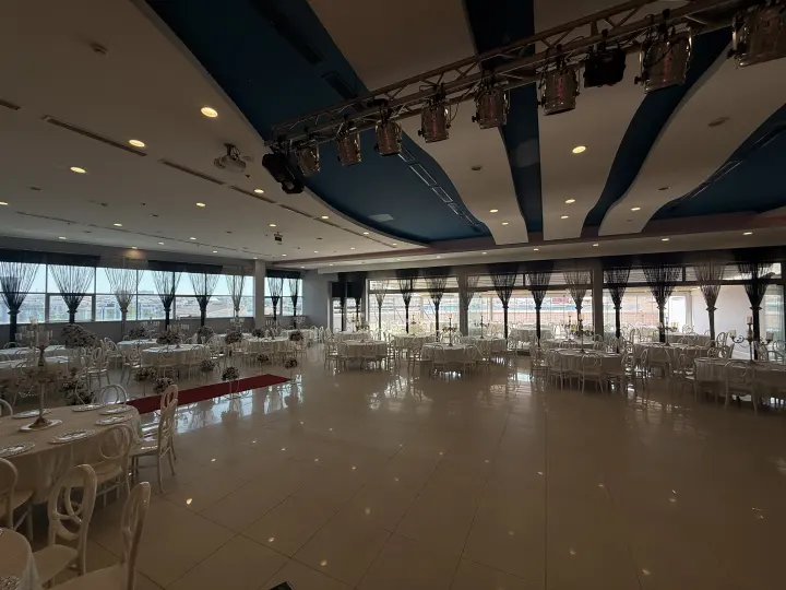 Lal Salon iç mekan görünümü
